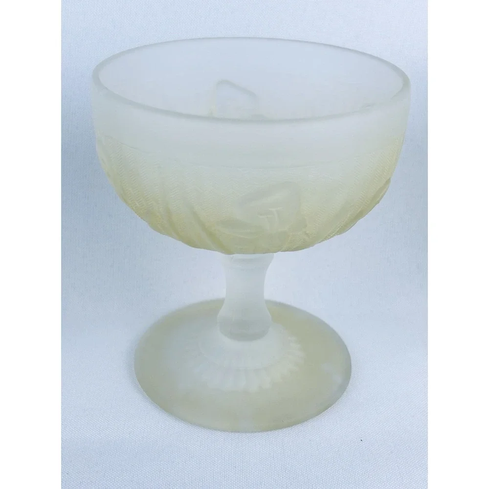 VTG Set 8 Jeanette Glass Frosted Iris & Herringbone Goblets Champagne Sherbet